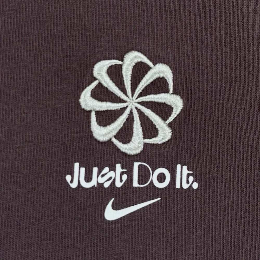 Nike Max90 Playing Field Long Sleeve Tee Mens L Loose Fit Brown Embroidered Logo
